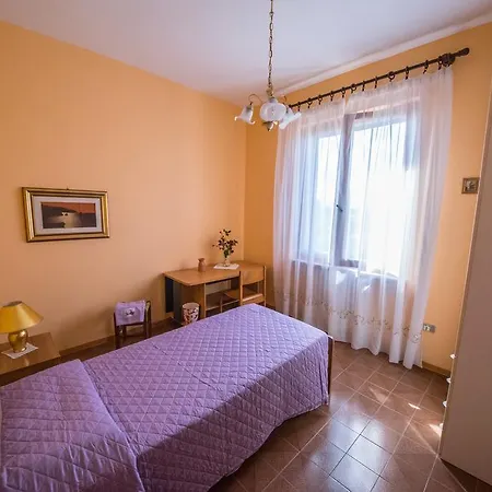 Nocleg ze śniadaniem Collis Paradisi *
